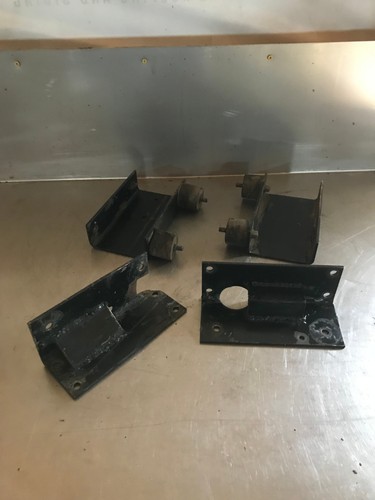 Staffe supporti motore diesel